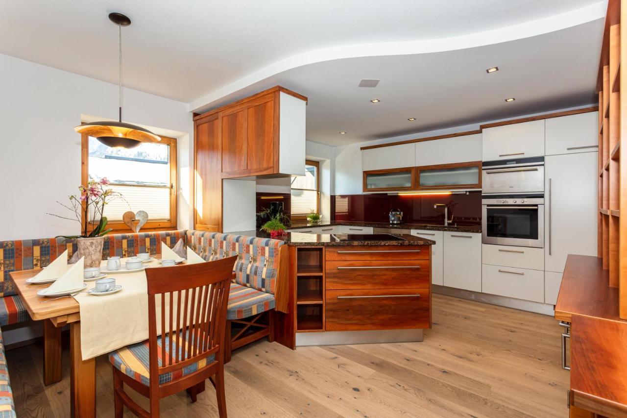 Stoamat Appartements Лофер Екстериор снимка