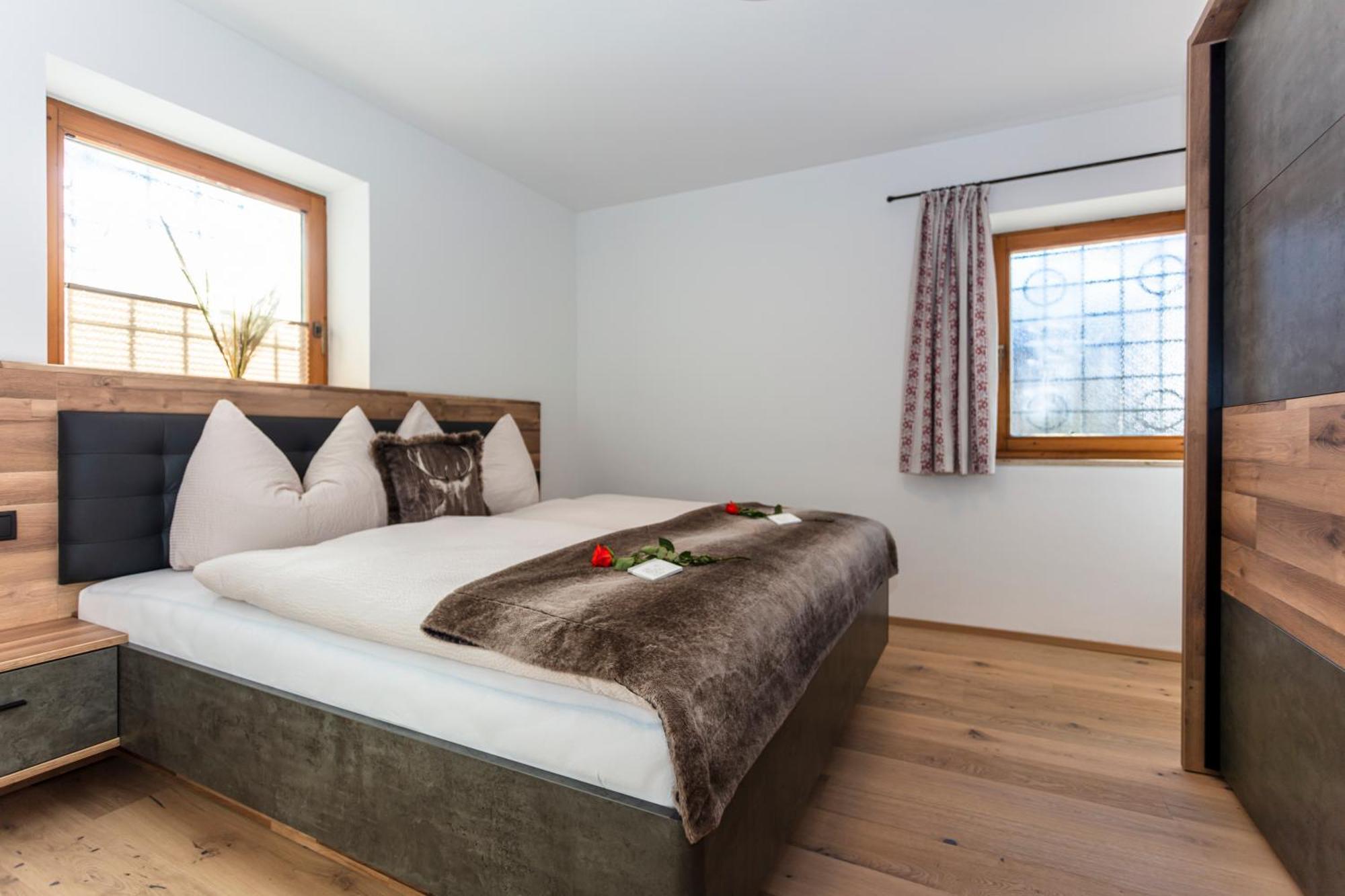 Stoamat Appartements Лофер Екстериор снимка
